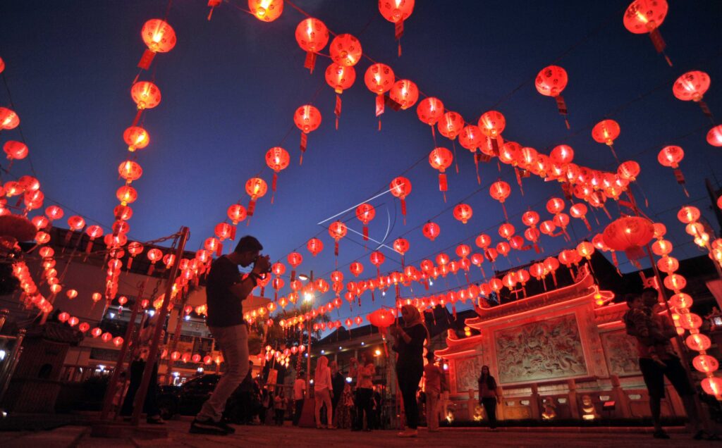 SAMBUT IMLEK DI PADANG