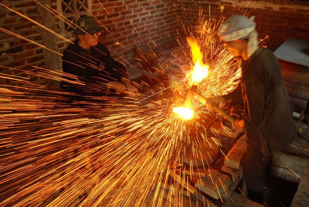 PRODUCTION OF PAMOR KERIS