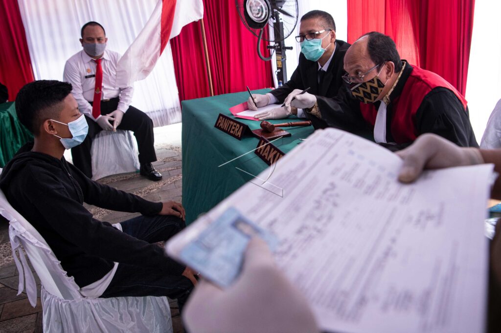 SIDANG OPERASI YUSTISI PROTOKOL KESEHATAN