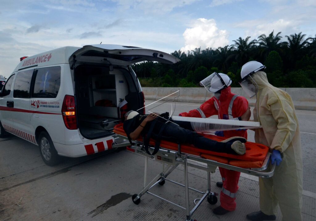 SIMULASI PENANGANAN KECELAKAAN DI JALAN TOL