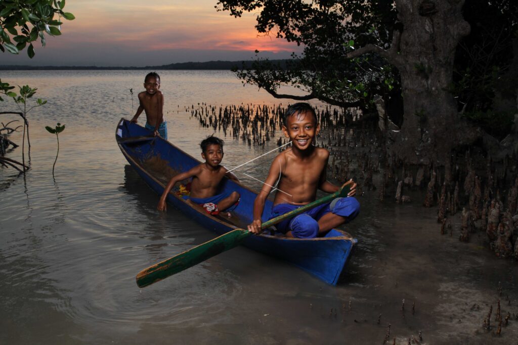 BAJO TRIBE