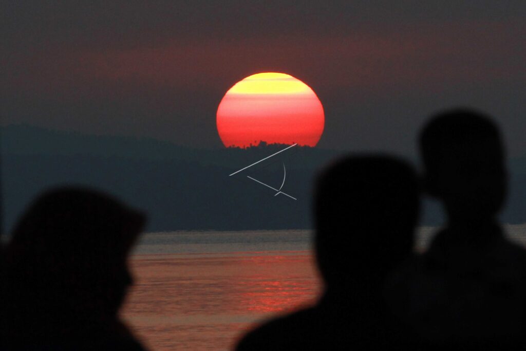 FIRST SUNRISE OF THE YEAR 2016