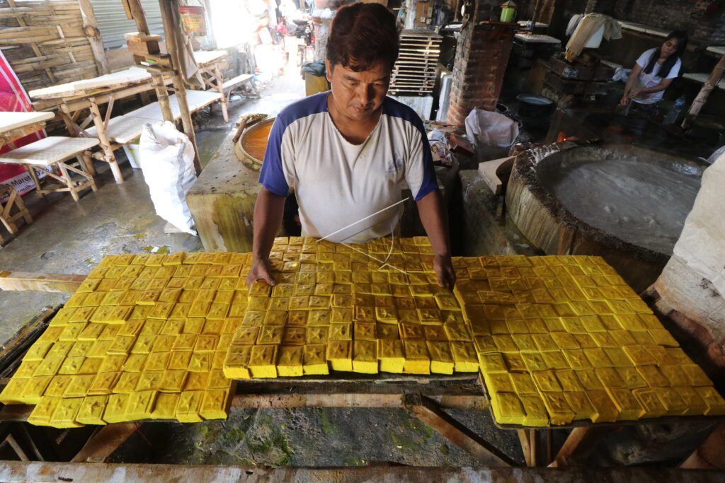 TAKHU TAKWA FROM KEDIRI