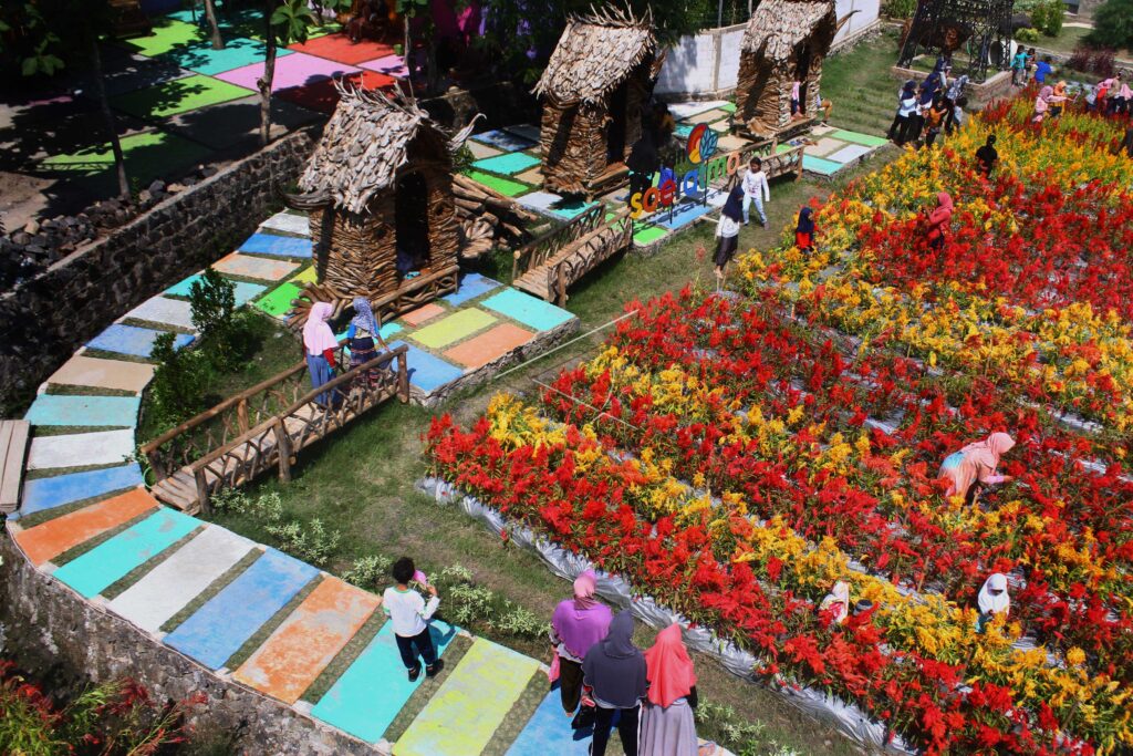 SOERATMO FLOWER PARK