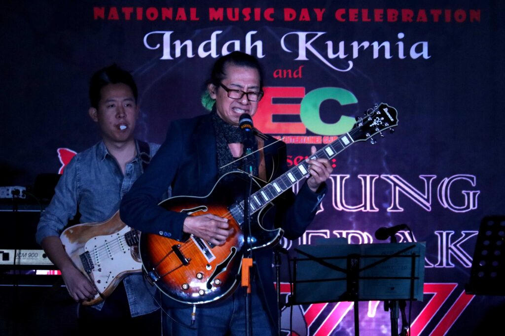 MUS MUJIONO AT TANJUNG PERAK JAZZ