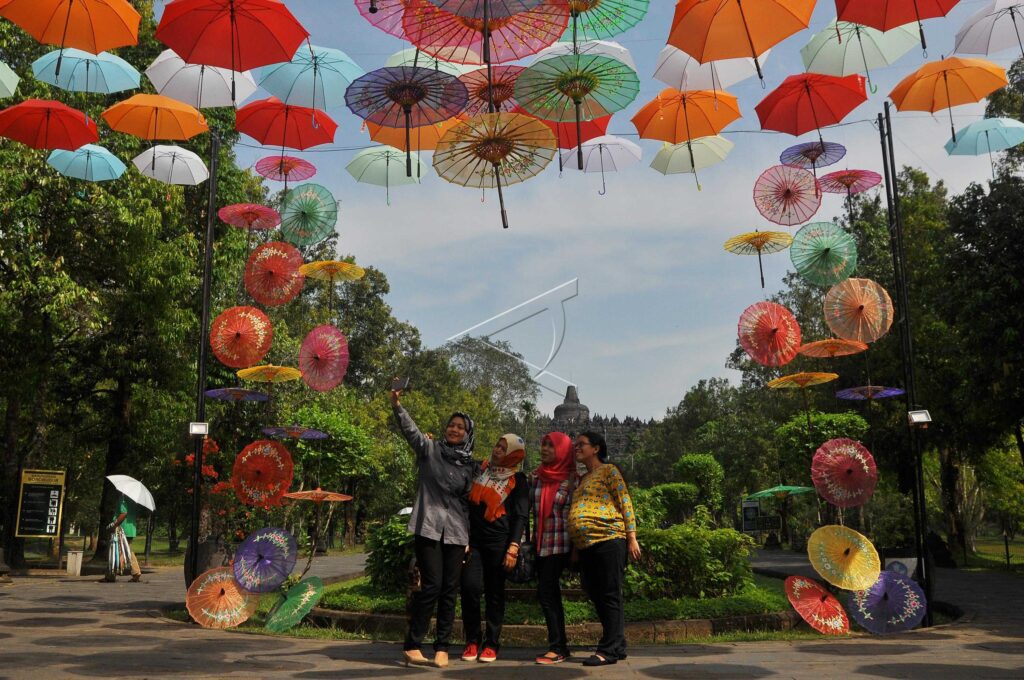 COLORFUL UMBRELLAS AT BOROBUDUR TEMPLE TOURISM PARK