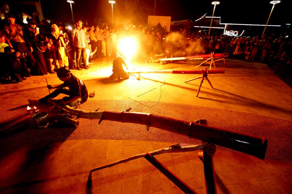 BAMBOO CANNON TRADITION