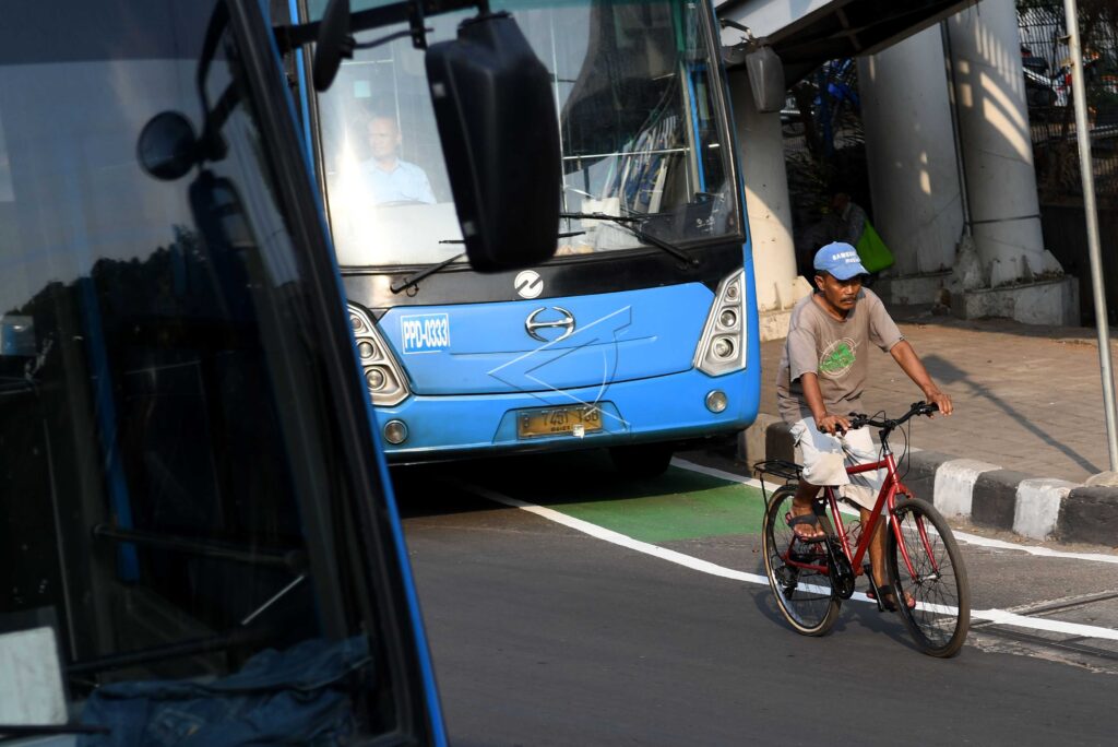 JAKARTA BICYCLE LANES TRIAL