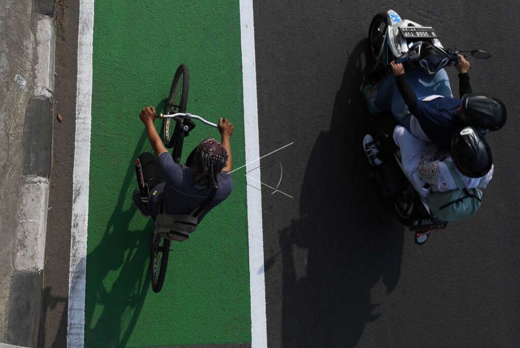 JAKARTA BICYCLE LANES TRIAL