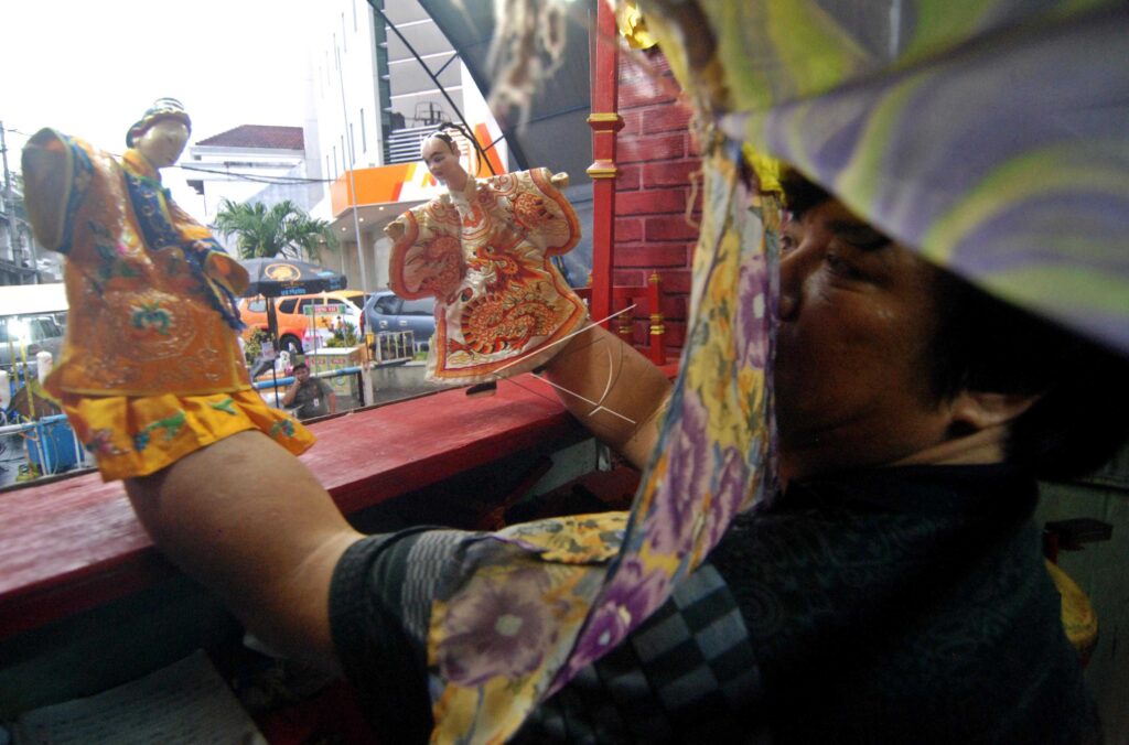 WAYANG POTEHI PERFORMANCE