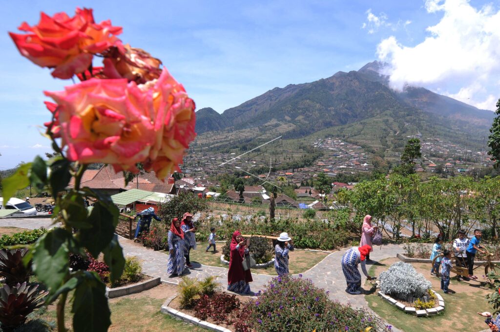 GARDEN MERAPI TOUR