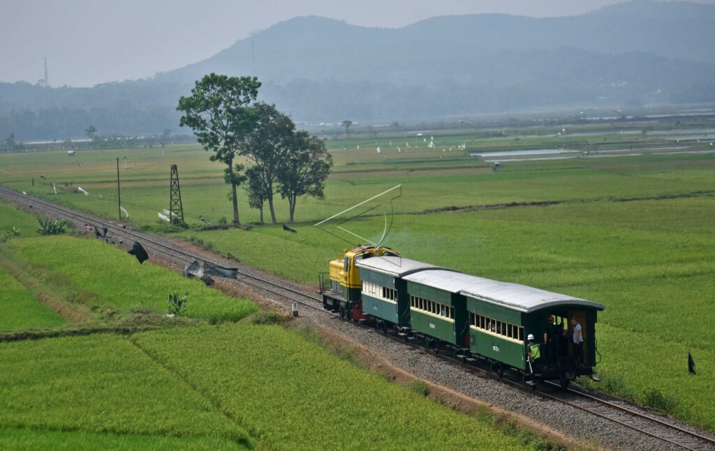 AMBARAWA-TUNTANG OLD TRAIN TOURISM