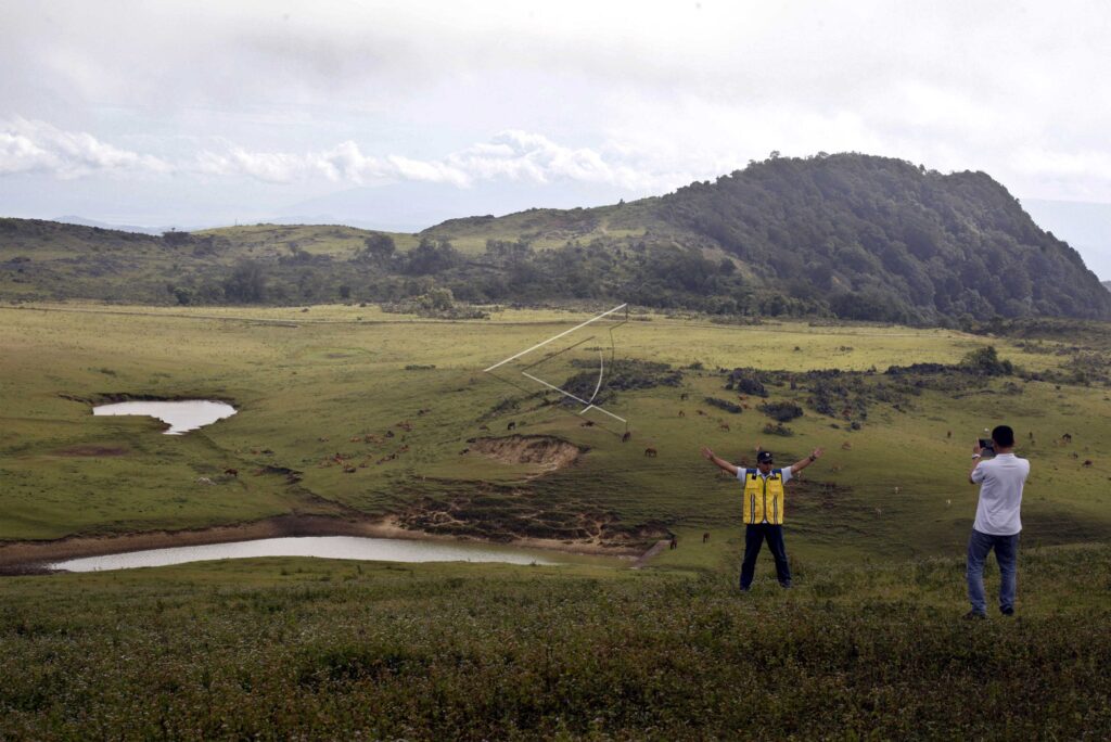 FULAN FEHAN SAVVANA NATURAL TOUR