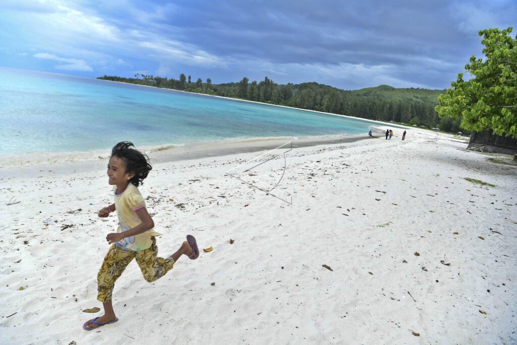 JIKUMERASA BEACH IN BURU ISLAND