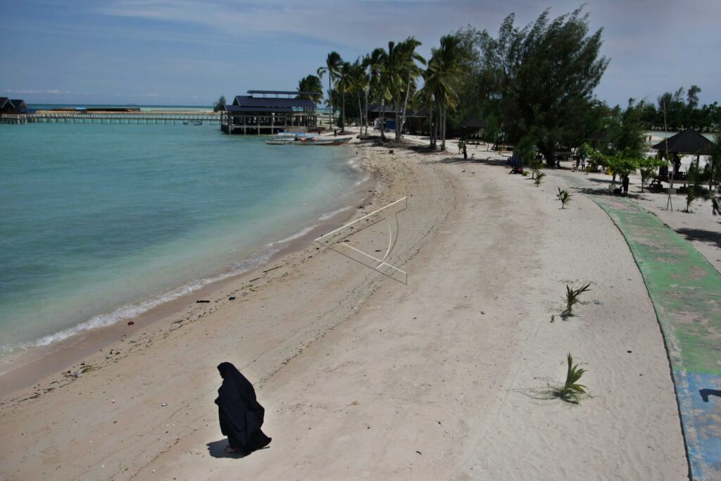 BOKORI ISLAND OF KONAWE