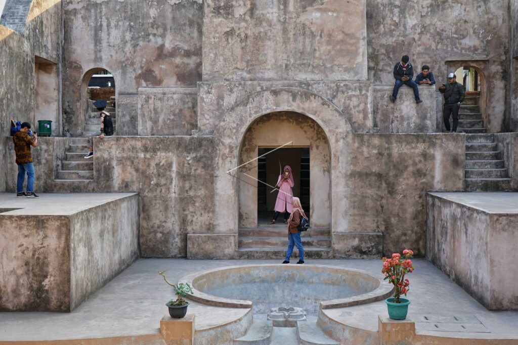 SITUS WARUNGBOTO TOURISTS AREA