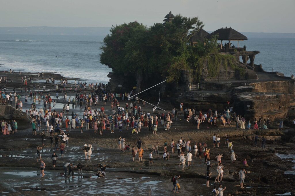 TANAH LOT TOURISM IN BALI
