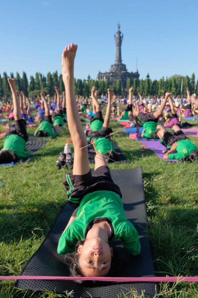 HEALTHY LIVE COMMUNITY MOVEMENT