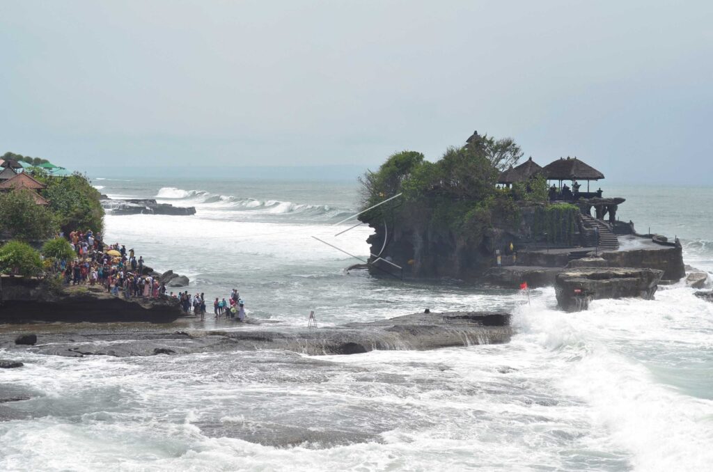 PURA TANAH LOT BALI