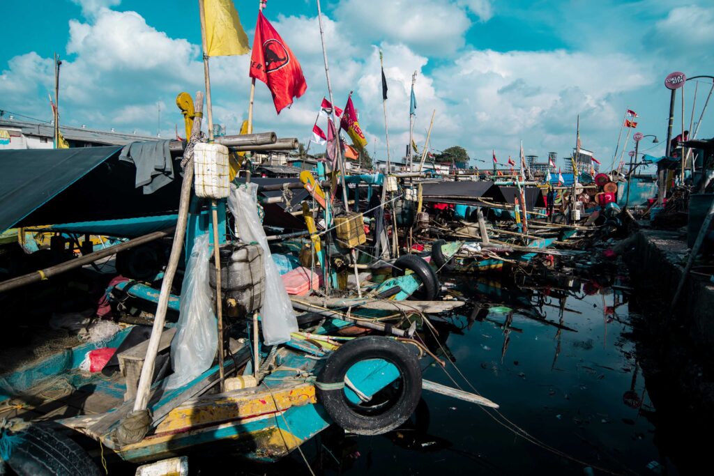 FISHERMEN BACK TO HOMETOWN